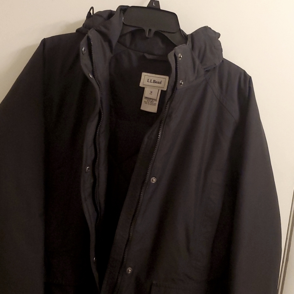 L.L. Bean Long Winters Jacket medium petite black